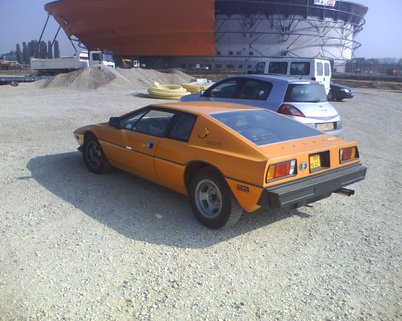 Lotus%20Esprit%20%281%29.jpg?imgmax=800